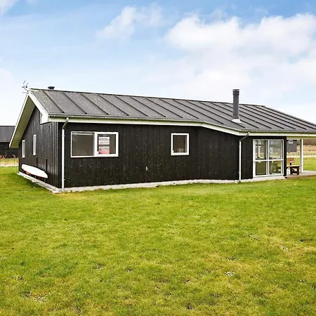4 Star In Holiday home *